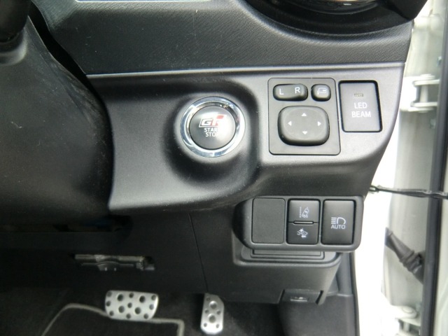 Toyota AQUA 2019 8076869-19