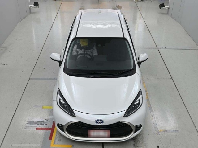 Toyota AQUA 2025 8076888-7
