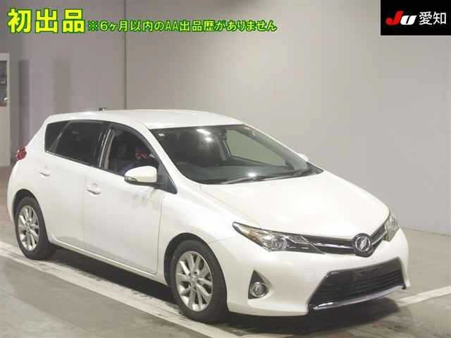 Toyota AURIS 2013 8077125-0