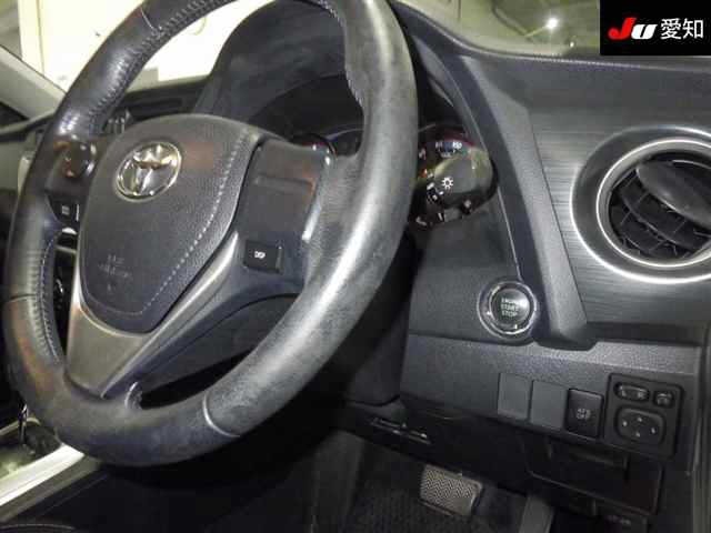 Toyota AURIS 2013 8077125-5