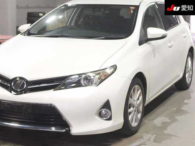 Toyota AURIS 2013 8077125-7