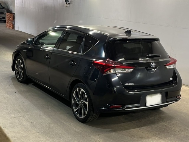 Toyota AURIS 2016 8077126-1