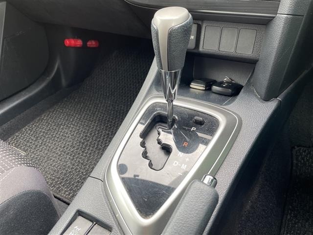 Toyota AURIS 2015 8077129-20