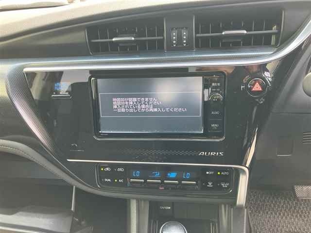 Toyota AURIS 2015 8077136-6