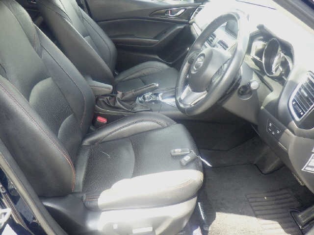 Mazda AXELA 2014 8068494-7