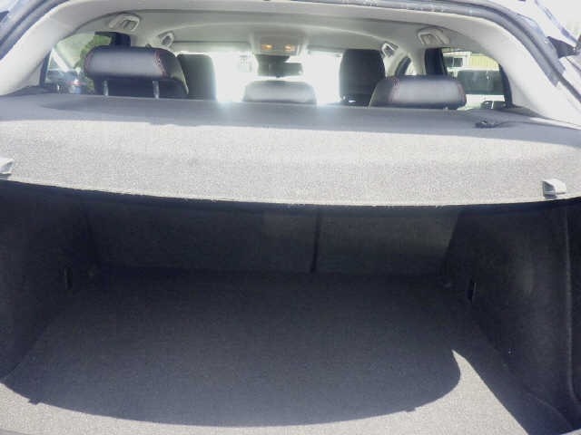 Mazda AXELA 2014 8068494-9