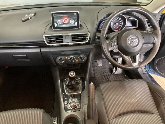 Mazda AXELA 2016 8068509-3