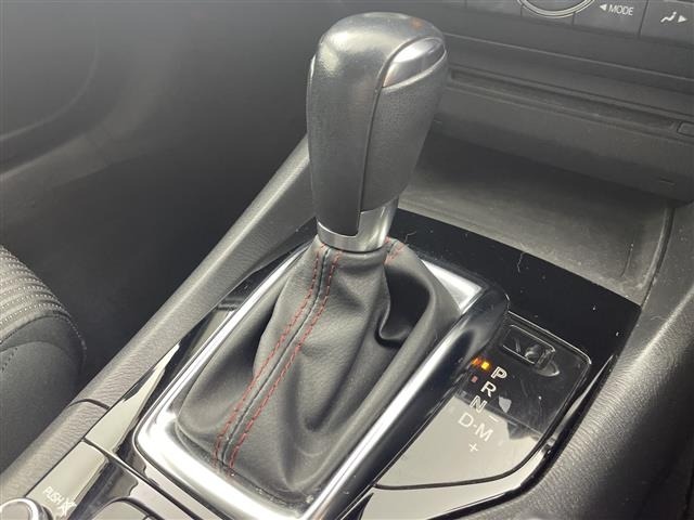 Mazda AXELA 2014 8068589-7