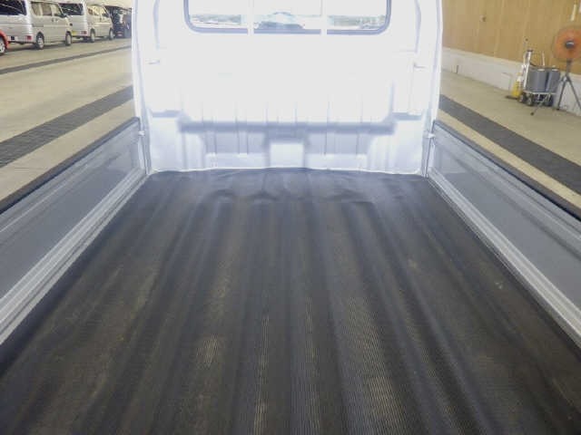 Suzuki CARRY TRUCK 2018 8065321-8