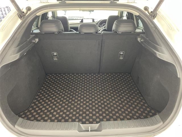 Mazda CX-30 2019 8063674-12