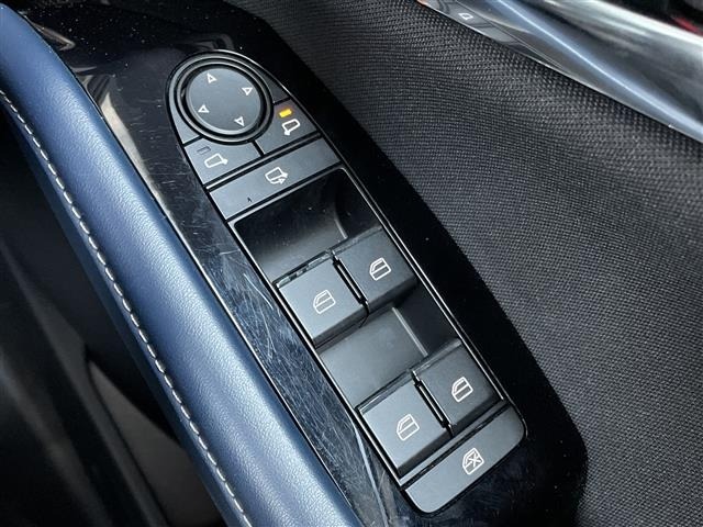 Mazda CX-30 2022 8063675-8