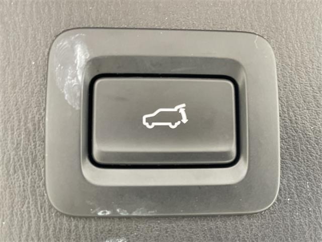 Mazda CX-8 2023 8072626-9