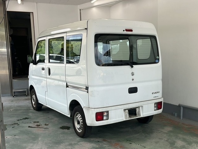 Suzuki EVERY 2016 8073091-1