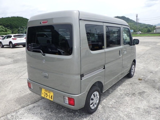 Suzuki EVERY 2026 8074522-5