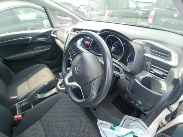 Honda FIT 2016 8067544-9