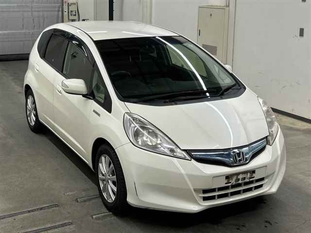 Honda FIT 2013 8067582-0