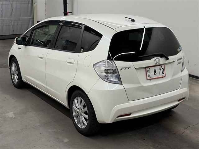 Honda FIT 2013 8067582-1