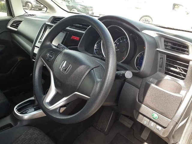 Honda FIT 2016 8067614-9