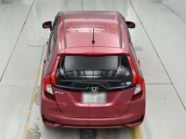 Honda FIT 2018 8067624-8