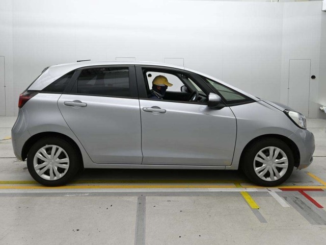 Honda FIT 2025 8067626-3