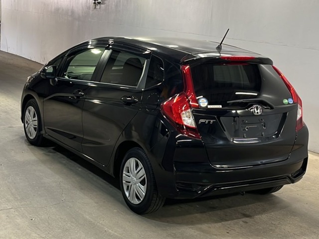 Honda FIT 2018 8067672-1
