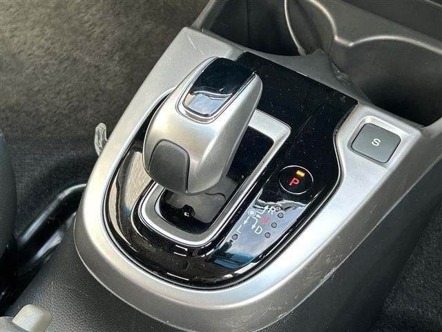 Honda FIT 2017 8068098-12