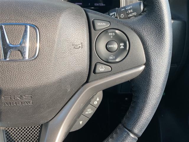 Honda FIT 2018 8068156-1