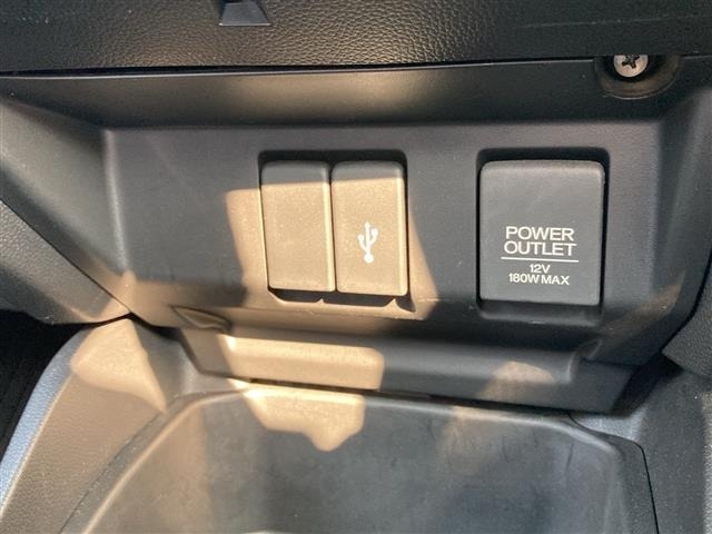 Honda FIT 2018 8068156-11