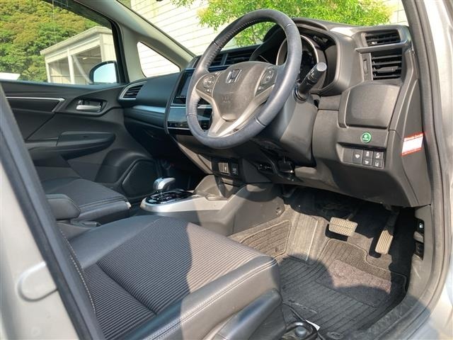 Honda FIT 2018 8068156-6