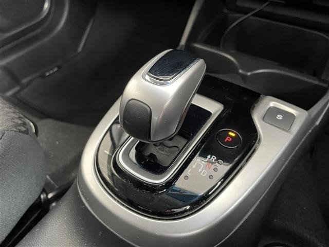 Honda FIT 2018 8068168-10