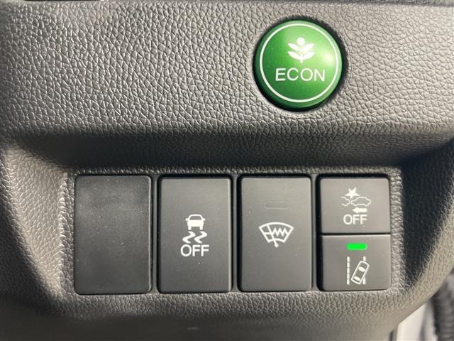 Honda FIT 2018 8068176-20