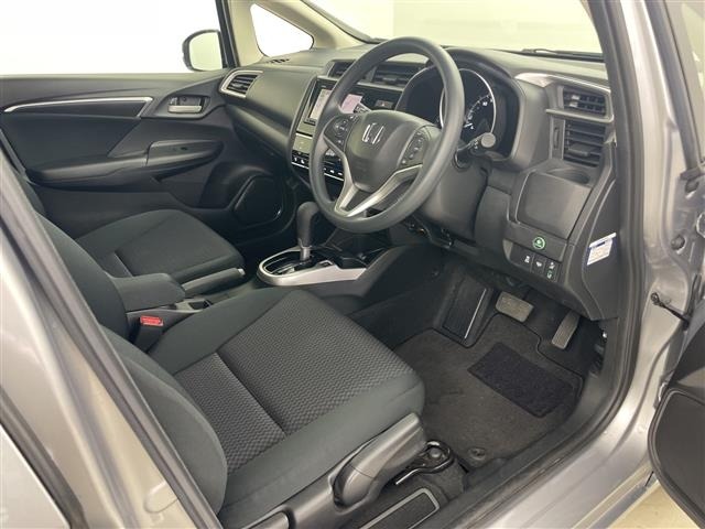 Honda FIT 2018 8068176-6