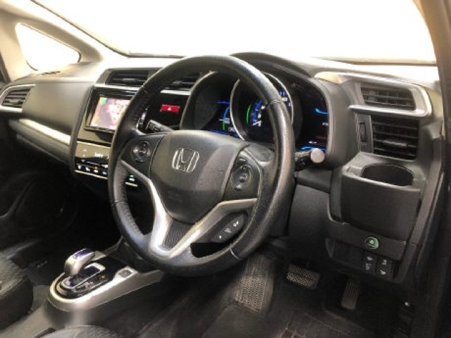 Honda FIT 2016 8068210-5