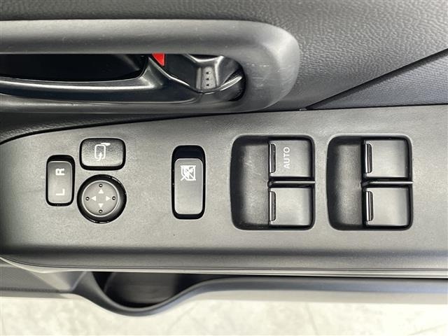 Mazda FLAIR 2018 8073610-2