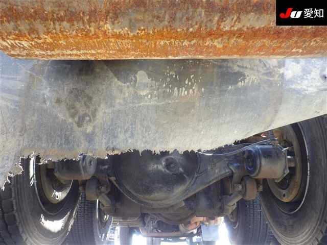Isuzu GIGA 2003 8065146-10