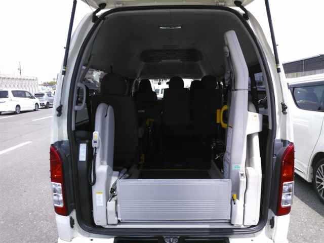Toyota HIACE VAN 2013 8063696-10