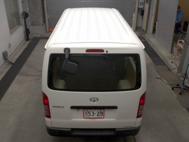 Toyota HIACE VAN 2021 8063752-7