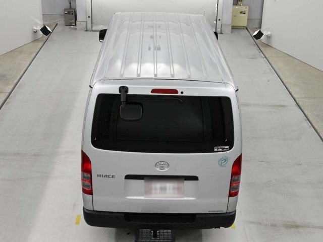 Toyota HIACE VAN 2021 8063763-8