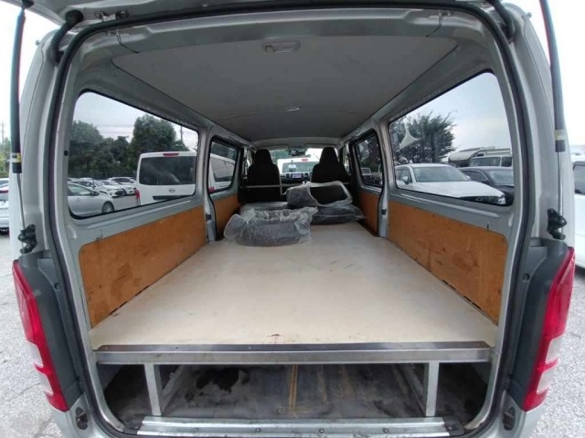 Toyota HIACE VAN 2016 8063765-11