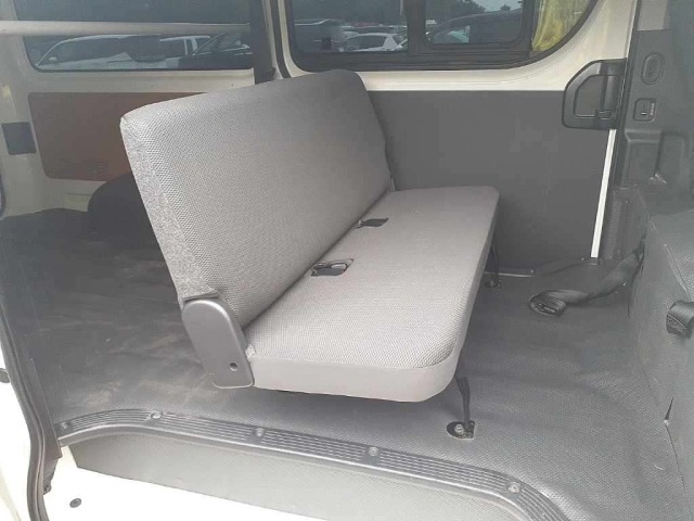 Toyota HIACE VAN 2025 8063772-9