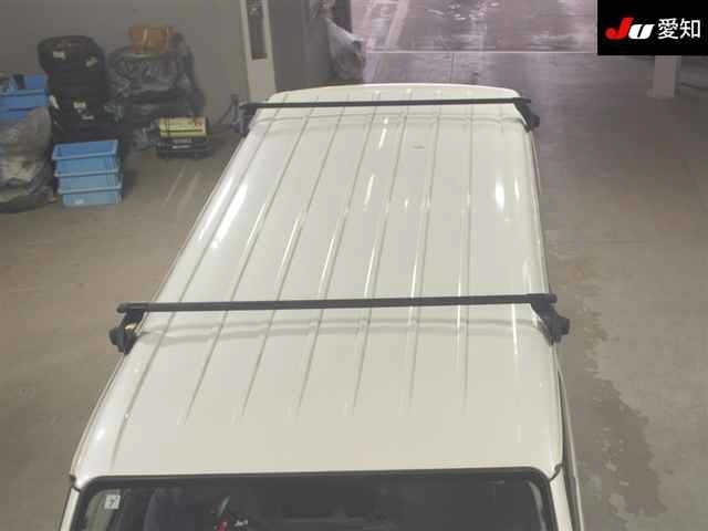 Toyota HIACE VAN 2018 8063783-9