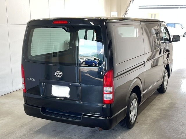 Toyota HIACE VAN 2019 8063789-1