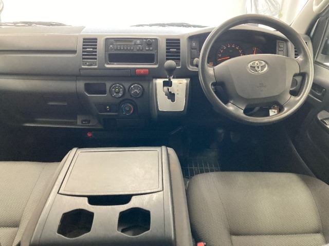 Toyota HIACE VAN 2019 8063789-3