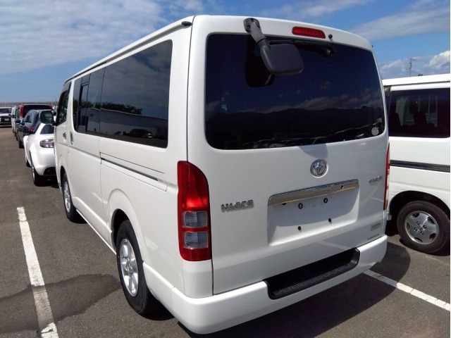 Toyota HIACE VAN 2012 8063818-1
