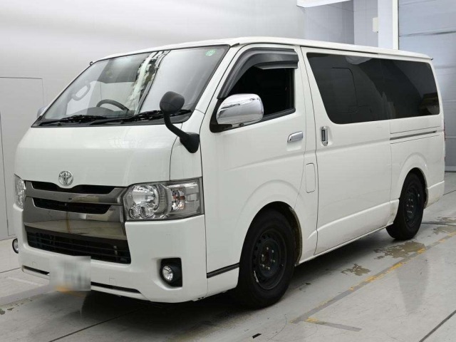 Toyota HIACE VAN 2017 8063822-0