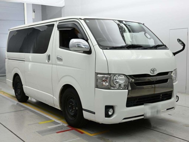 Toyota HIACE VAN 2017 8063822-5