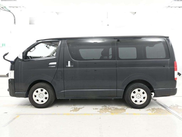 Toyota HIACE VAN 2016 8063826-4