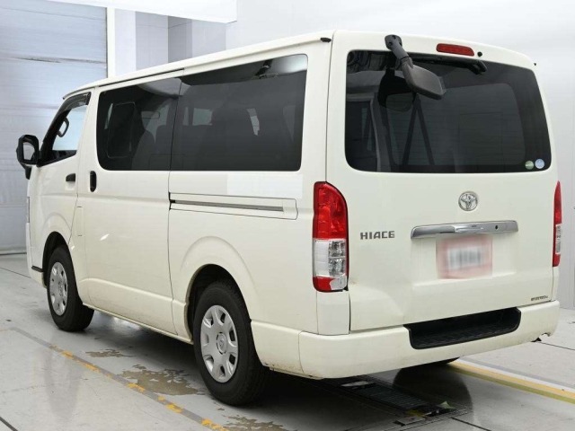 Toyota HIACE VAN 2020 8063830-6