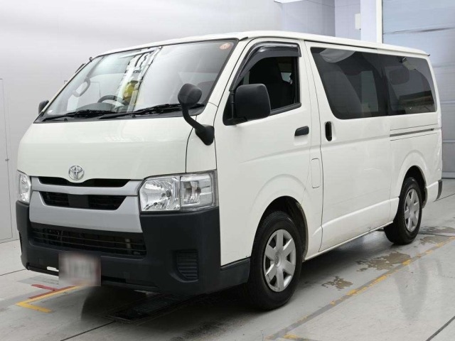 Toyota HIACE VAN 2021 8063838-0