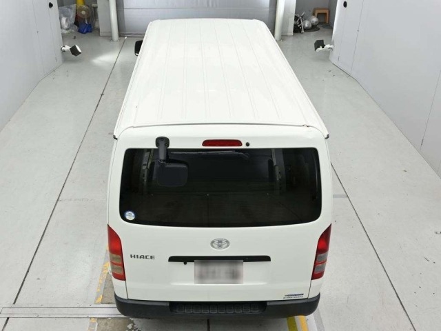 Toyota HIACE VAN 2021 8063838-8